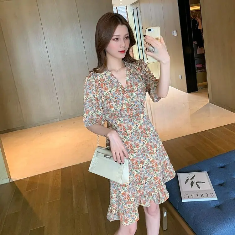 

Vintage Floral Print V-neck Dress Women Summer 2020 Sexy Mini Dresses Schoolgirl Street Style Clothes