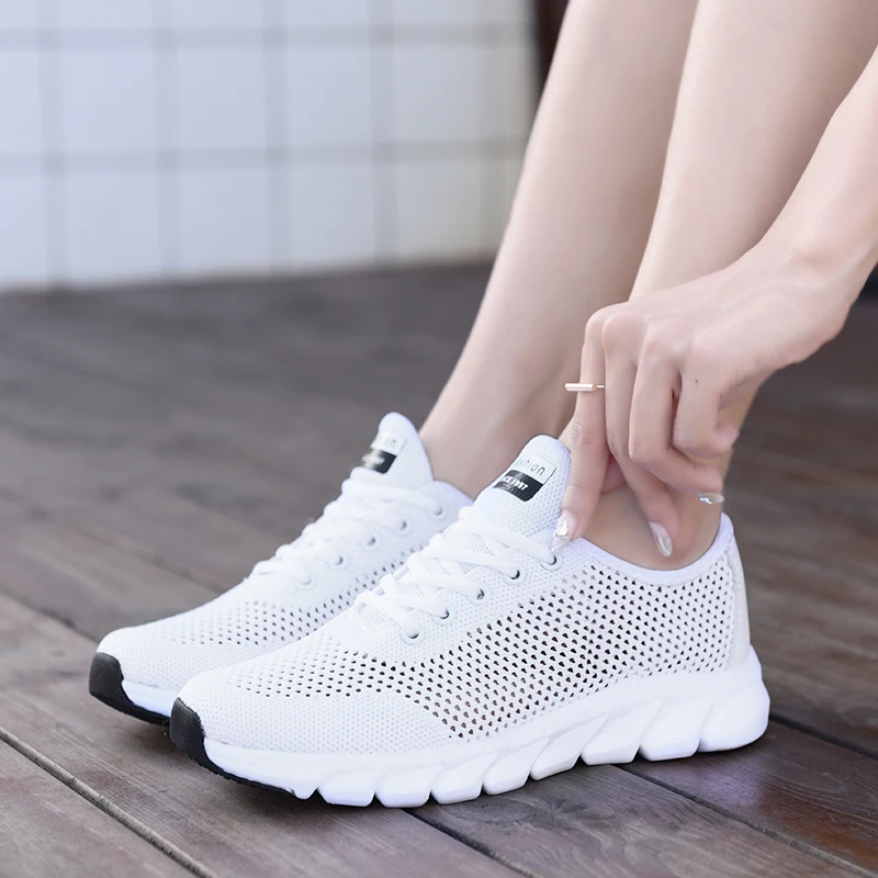 Women Tennis Shoes Tenis Mujer 2020 Tenis Feminino Outdoor Jogging Sport Shoes Breathable Light Athletic Fitness Lady Sneakers