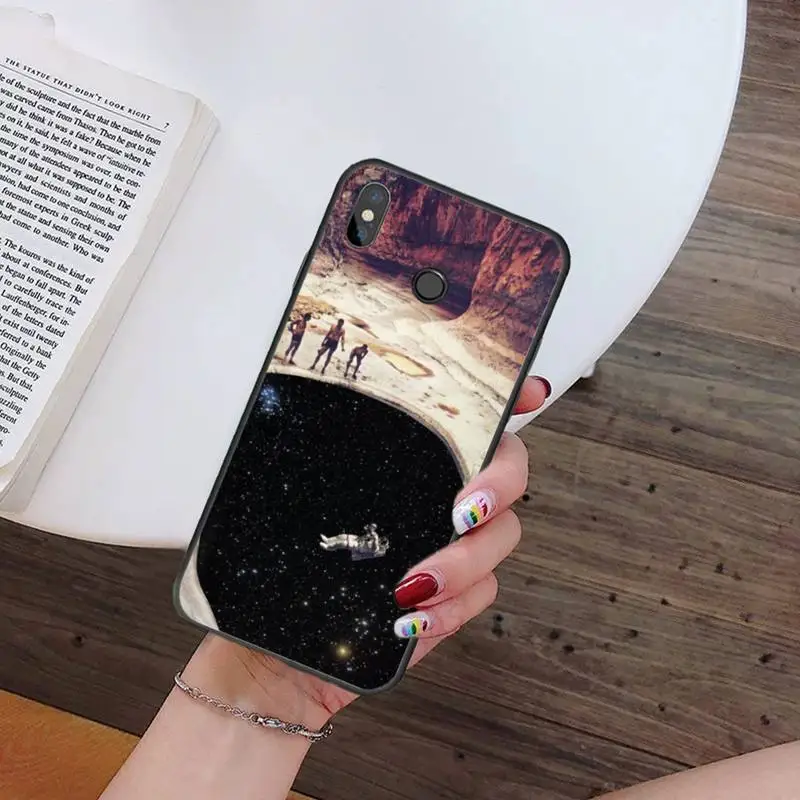 

Trippy Art aesthetic Space astronaut Phone Case For Xiaomi Redmi note 7 8 9 t k30 max3 9 s 10 pro lite