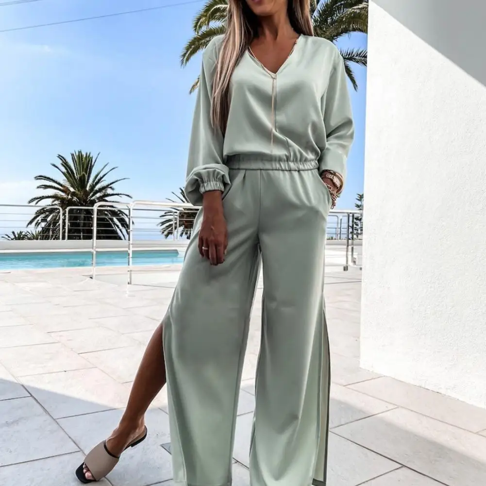 

Комплект из двух предметов для женщин, пикантная рубашка с V-образным вырезом и брюки с широкими штанинами, из спандекса, повседневный элега...