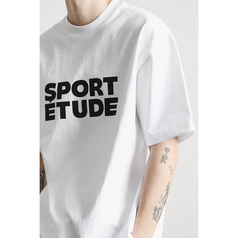 Новинка лета 2020 Молодежная популярная простая свободная футболка с буквенным