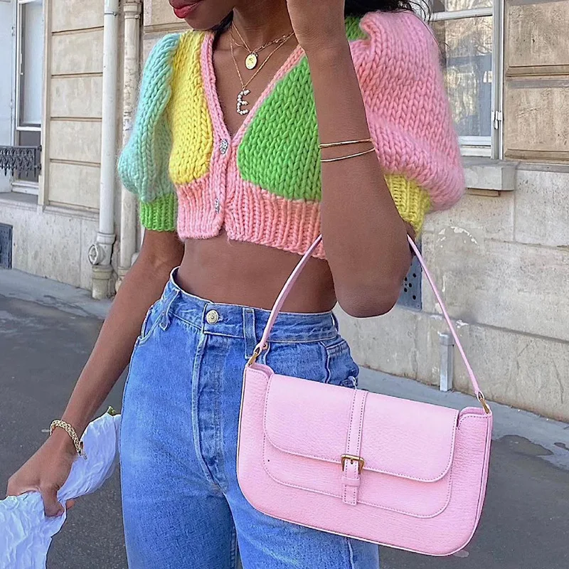 

Женский трикотажный свитер с коротким рукавом и V-образным вырезом