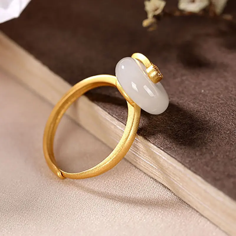 

Classical Elegant Natural Hetian Jade Peace Buckle Ring Sterling Silver Mosaic Jade Ring Simple Fashion Women Index Finger Ring