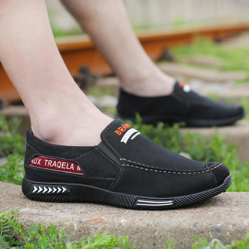 

2021 men's sneakers flat men canvas shoes Spring Denim shoes Breathable Casual Shoes Loafers Chaussure Homme big size 38-46