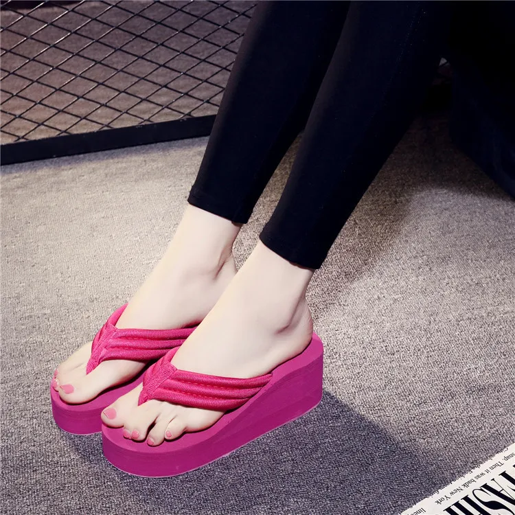 Шлепанцы на танкетке для мужчин и женщин вьетнамки ремешке пляжная обувь