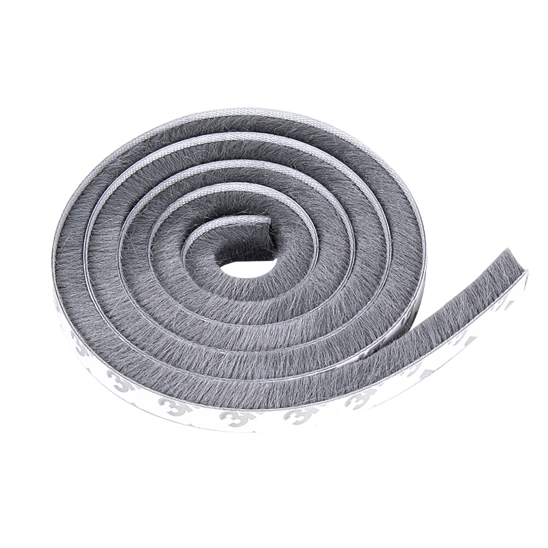 Самоклеящаяся ветронепроницаемая лента с щеткой 1/3/5 м уплотнительная для окон