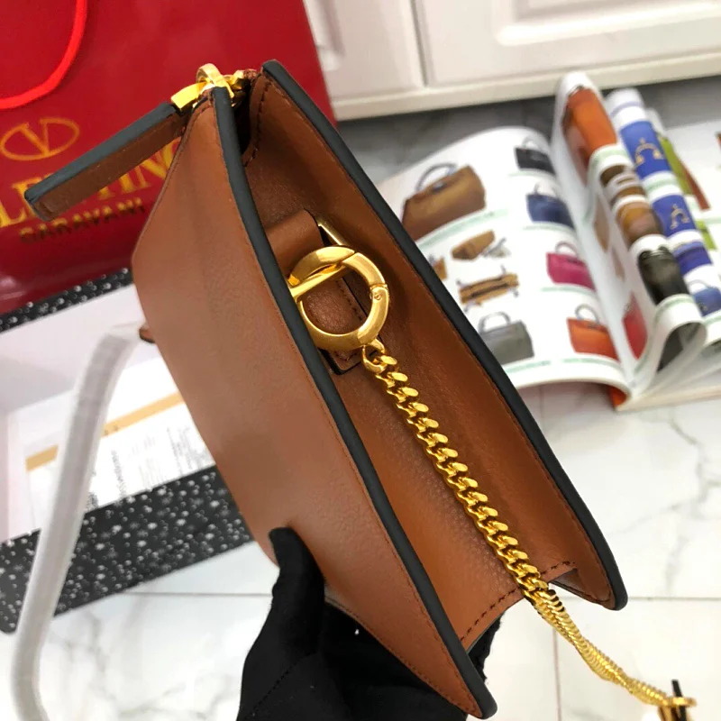 

Fashion mobile phone bag female literature and art shoulder bag design messenger bag lady bag single shoulder bag large capacity