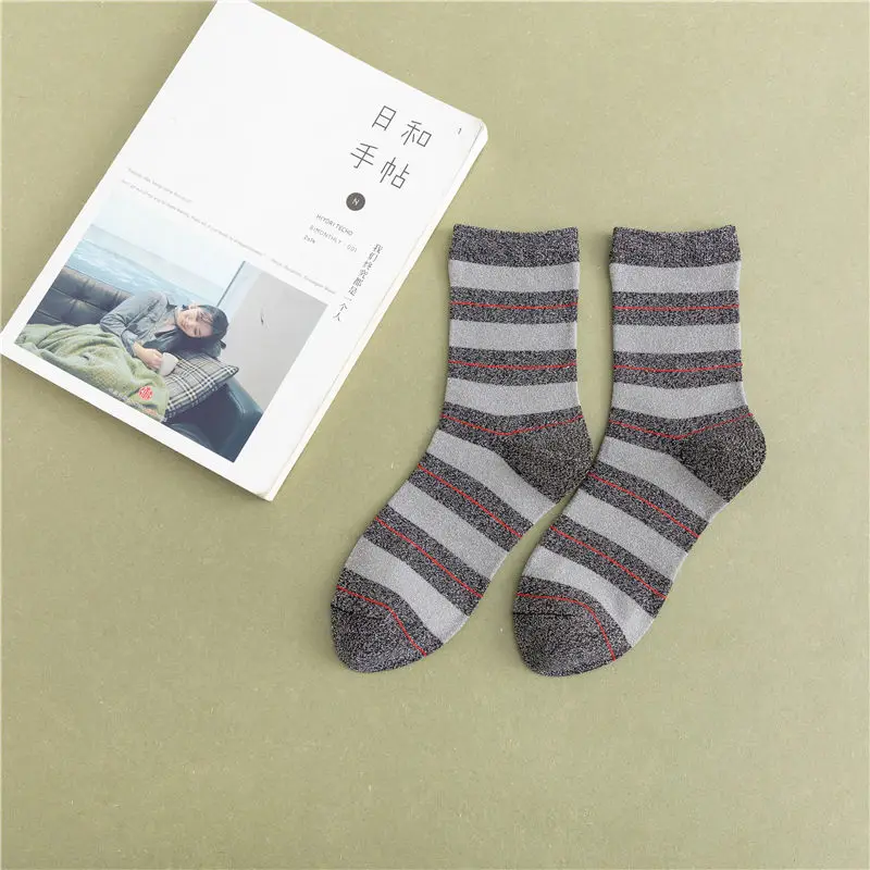 KingDeng 2019 Mujeres Glitter Harajuku Winter Cotton Art Calcetines a rayas Diseñador estéticos 3D Estilo coreano Stitch e Girl|Носки| |