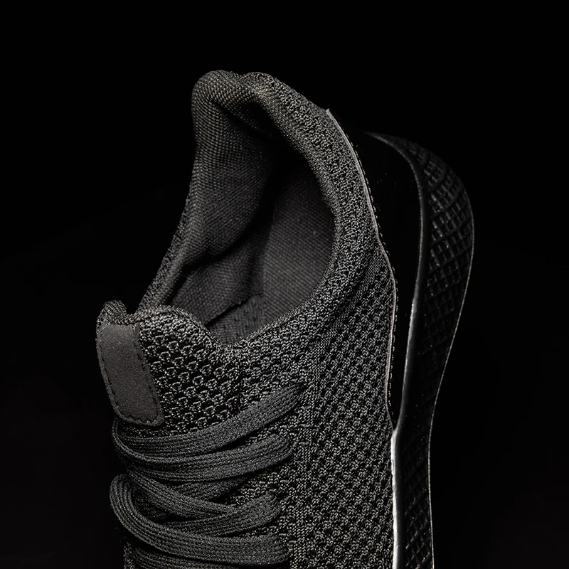 

Casual Men Sneakers Mesh Fashion Elastic Light Jogging Walking Shoes for Men Cutout Flat Male Shoes Big Size 46 New Mens Shoes