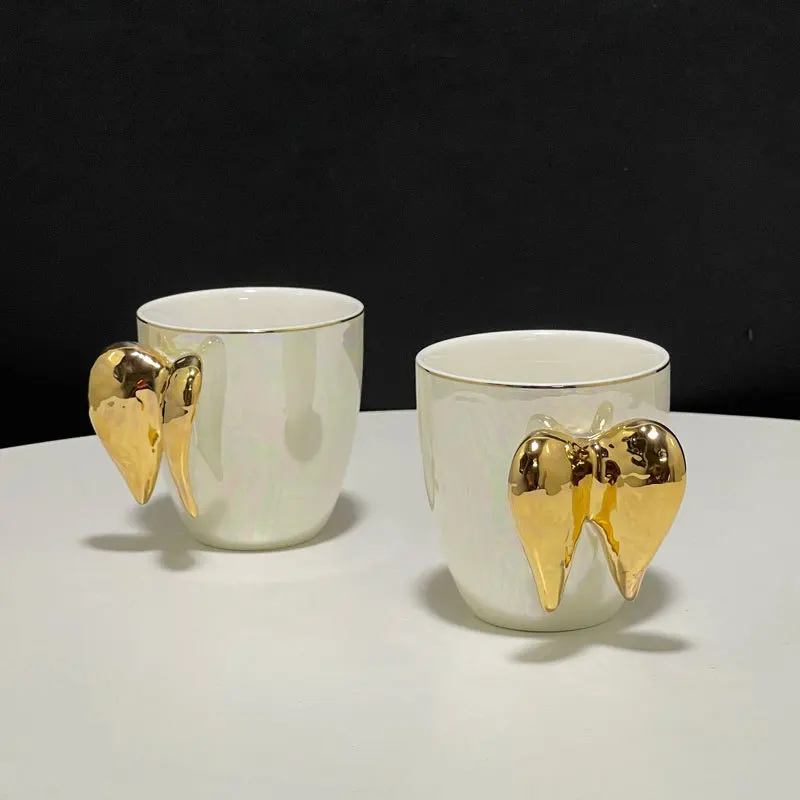 

Роскошный набор чашек и блюдец из костяного фарфора, золотые оригинальные чашки для завтрака, креативная керамическая кружка