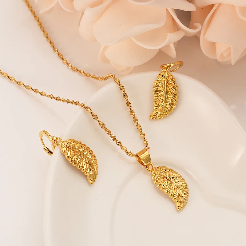 

Bangrui african dubaii india arab Fashion Necklace Earring Set Women Party Gift Gold Color Leaf Necklace Earrings Jewelry Sets