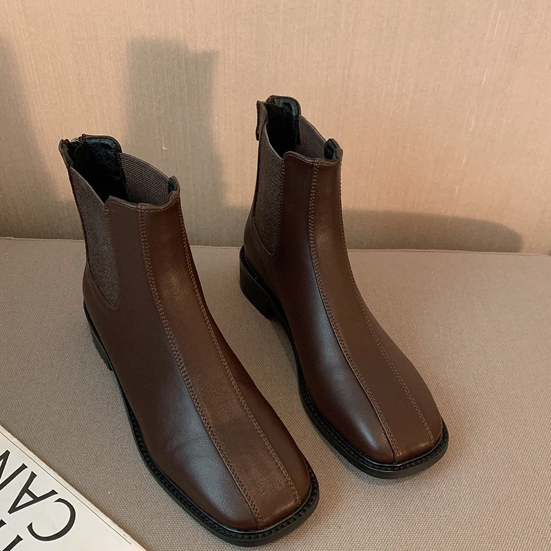 

Женские короткие ботинки-мартинсы, Новинка осени 2021, лаконичные женские резиновые ботинки челси без шнуровки с квадратным носком, женская о...