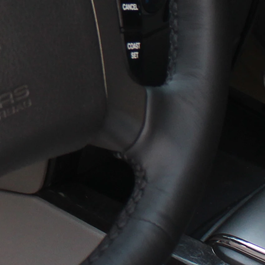 

LQTENLEO Black Genuine Leather Hand-stitched Anti-slip Car Steering Wheel Cover For Kia Sorento 2003 2004 2005 2006 2007 2008