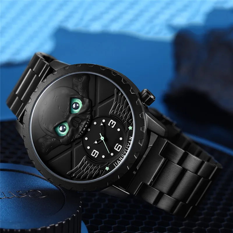 

2020 new hot creative top brand luxurystainless steel men's watch casual simple hip hop style ghost head quartz waterproof watch