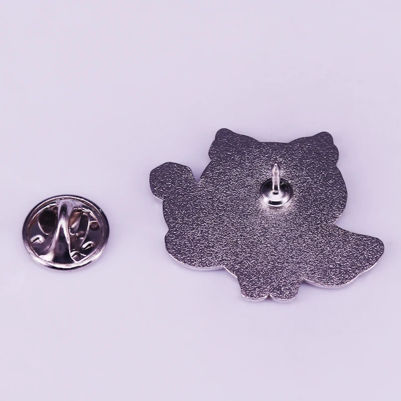 Эмалированная заколка-поклонник для игр