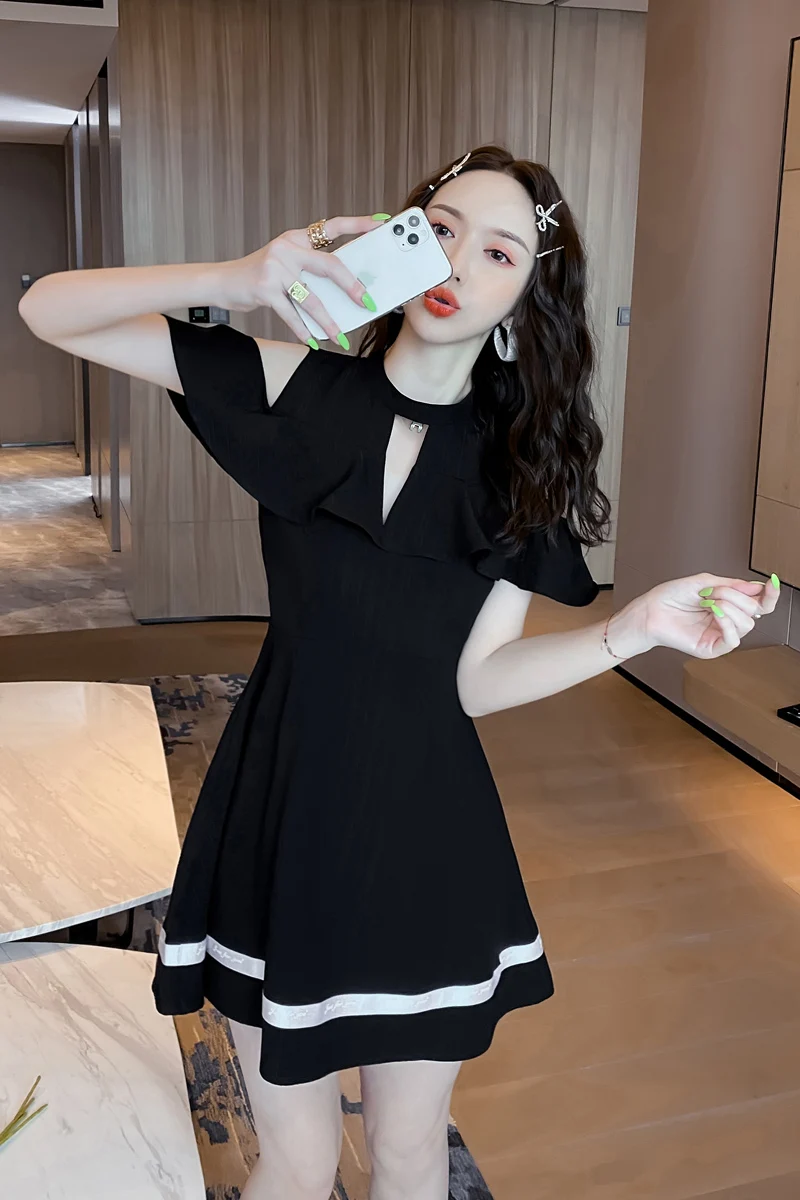 

Summer Women Round collar Slim Sexy Sweet Dress short sleeve Dress French retro New Off Shoulder Mini Dress