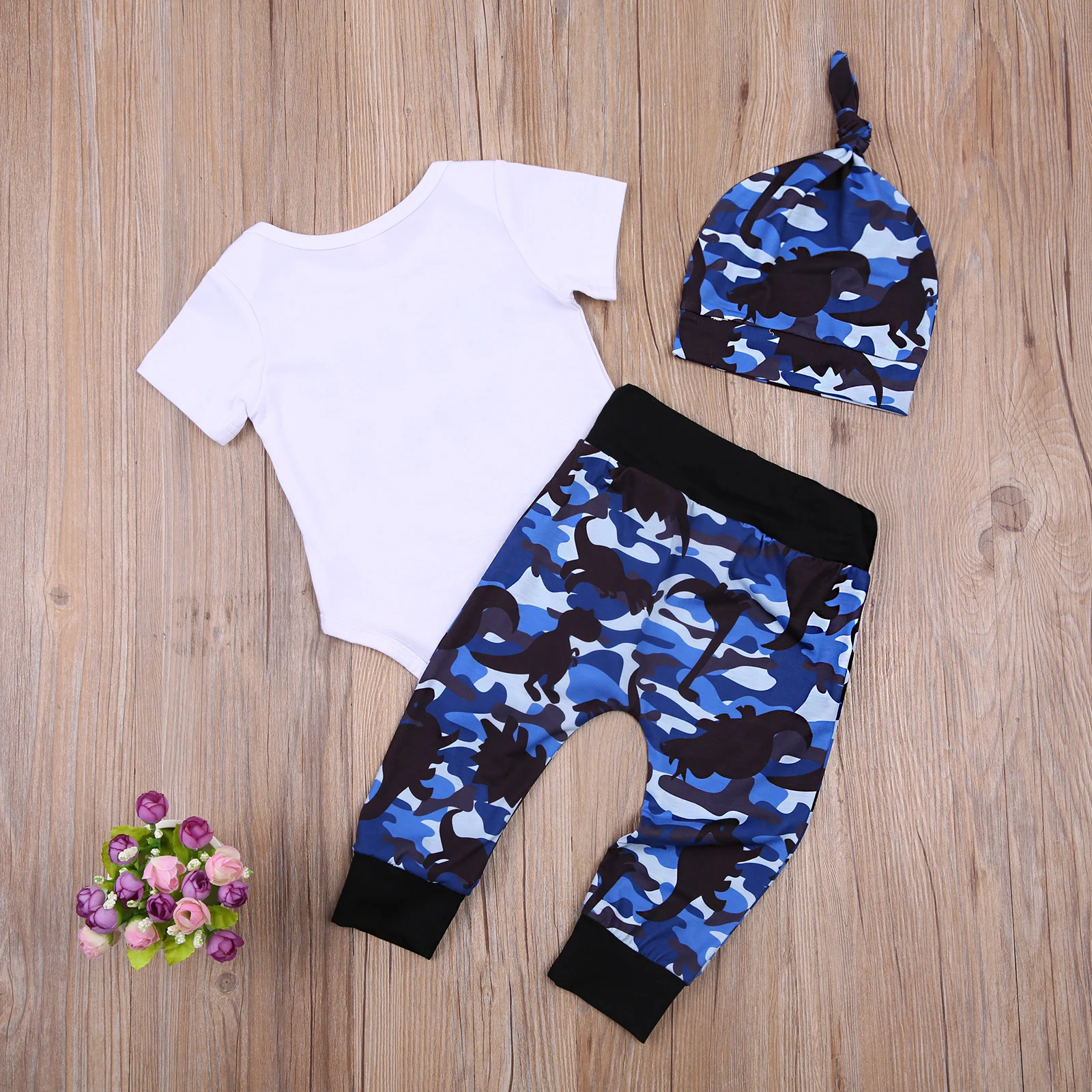 

Pudcoco 2021 Summer 0-18M Baby Boy 3Pcs Set LITTLE BOY Dinosaur Letter Print Short Sleeve Bodysuit+Blue Camouflage Pants+Hat