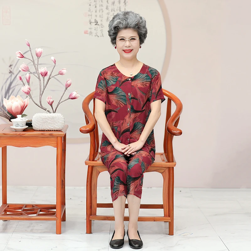 

Elderly Women Summer Silk 2 Piece Suit Set Floral Short Sleeve Blouse And Cropped Pant Twinset Grandma Mother Cozy Clothes XXXXL