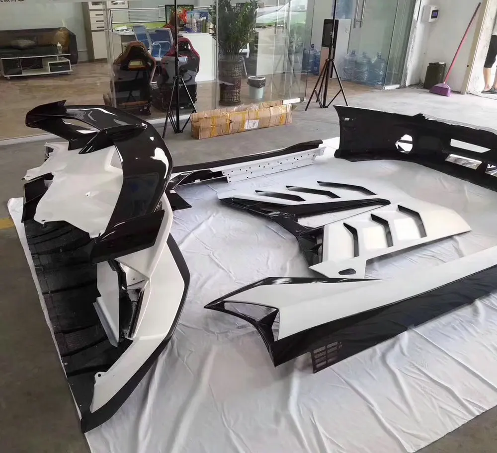 Боди SVJ63 для Lamborghini LP700 720 740 750 to боковые юбки переднего и заднего бампера задний