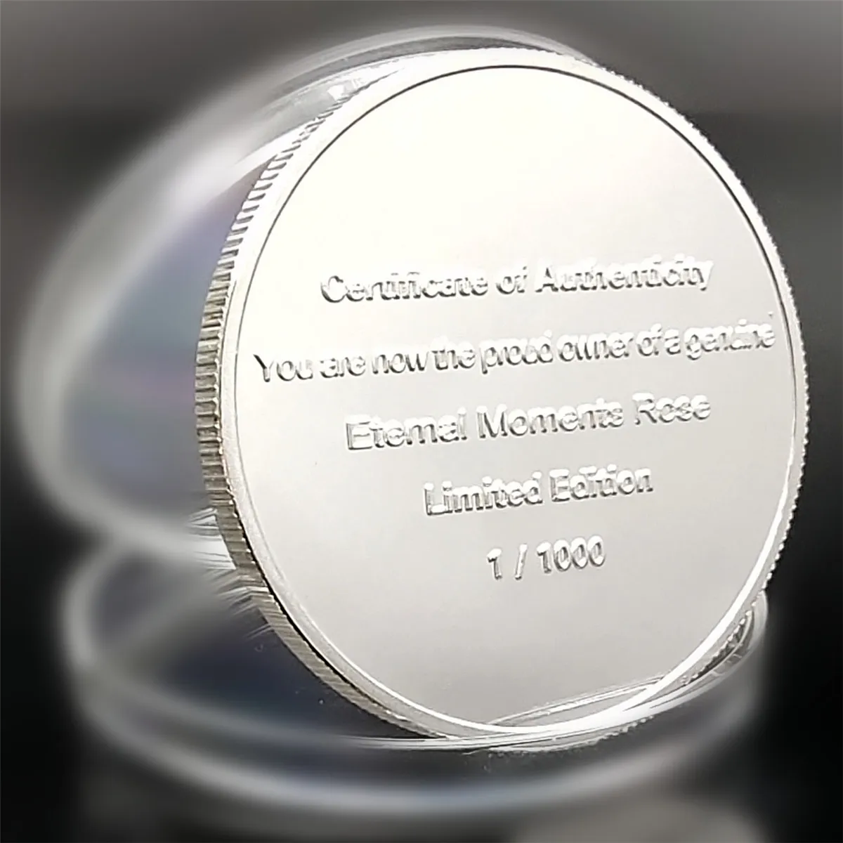 Монета из розового серебра с бриллиантами для надписей Вечные моменты - купить по