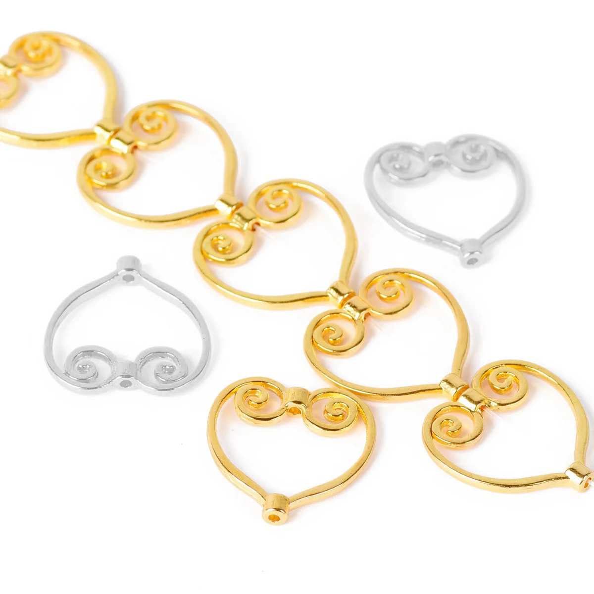 

20 шт., металлические бусины в форме сердца, 20 мм