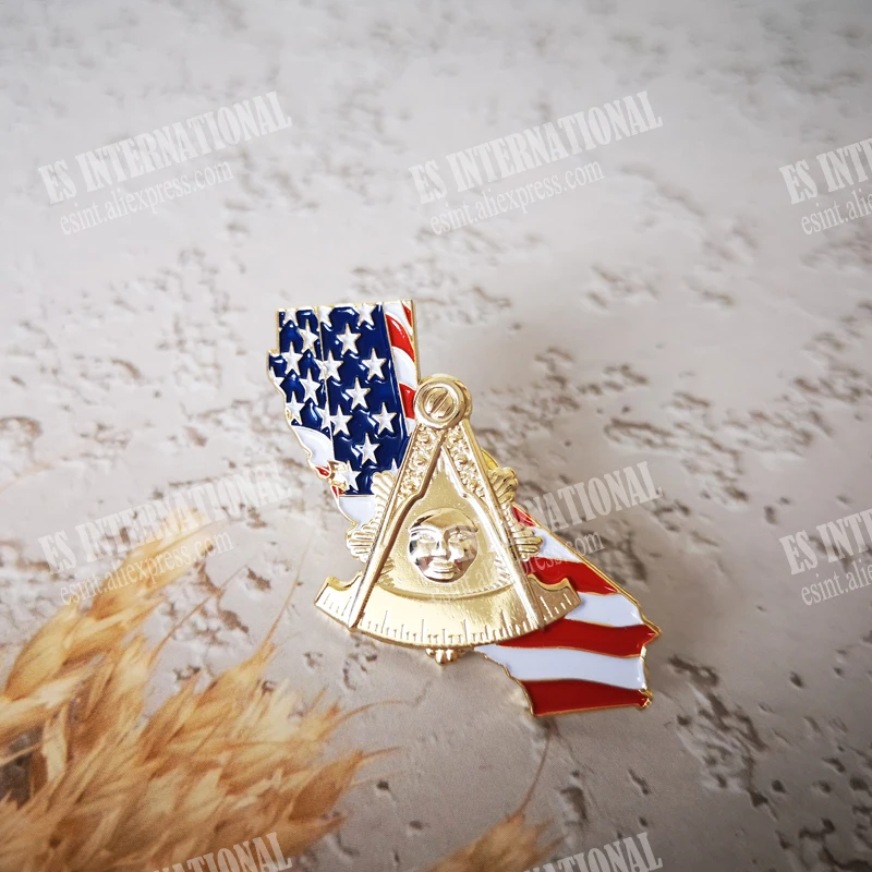 

Wholesale Masonic Lapel Pins Badge Mason Freemason BLM78 size 2.8*3.3cm USA Flag Map California Past Master