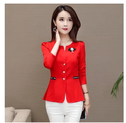 Женский офисный Блейзер на пуговицах приталенный однотонный большого размера с