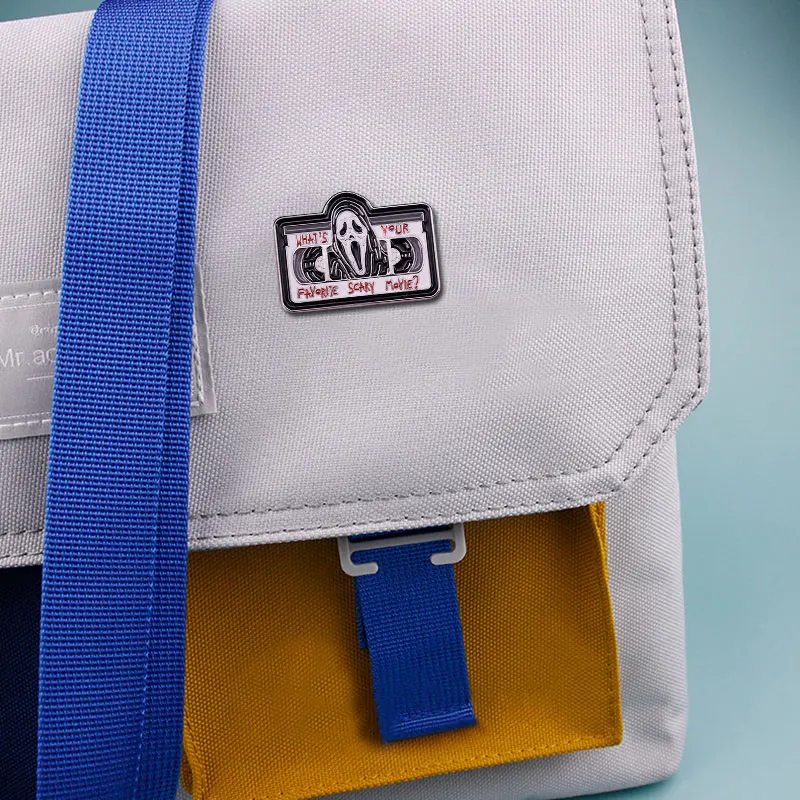 Какой ваш любимый страшный фильм Эмаль Булавка винтажная лента брошь галстук