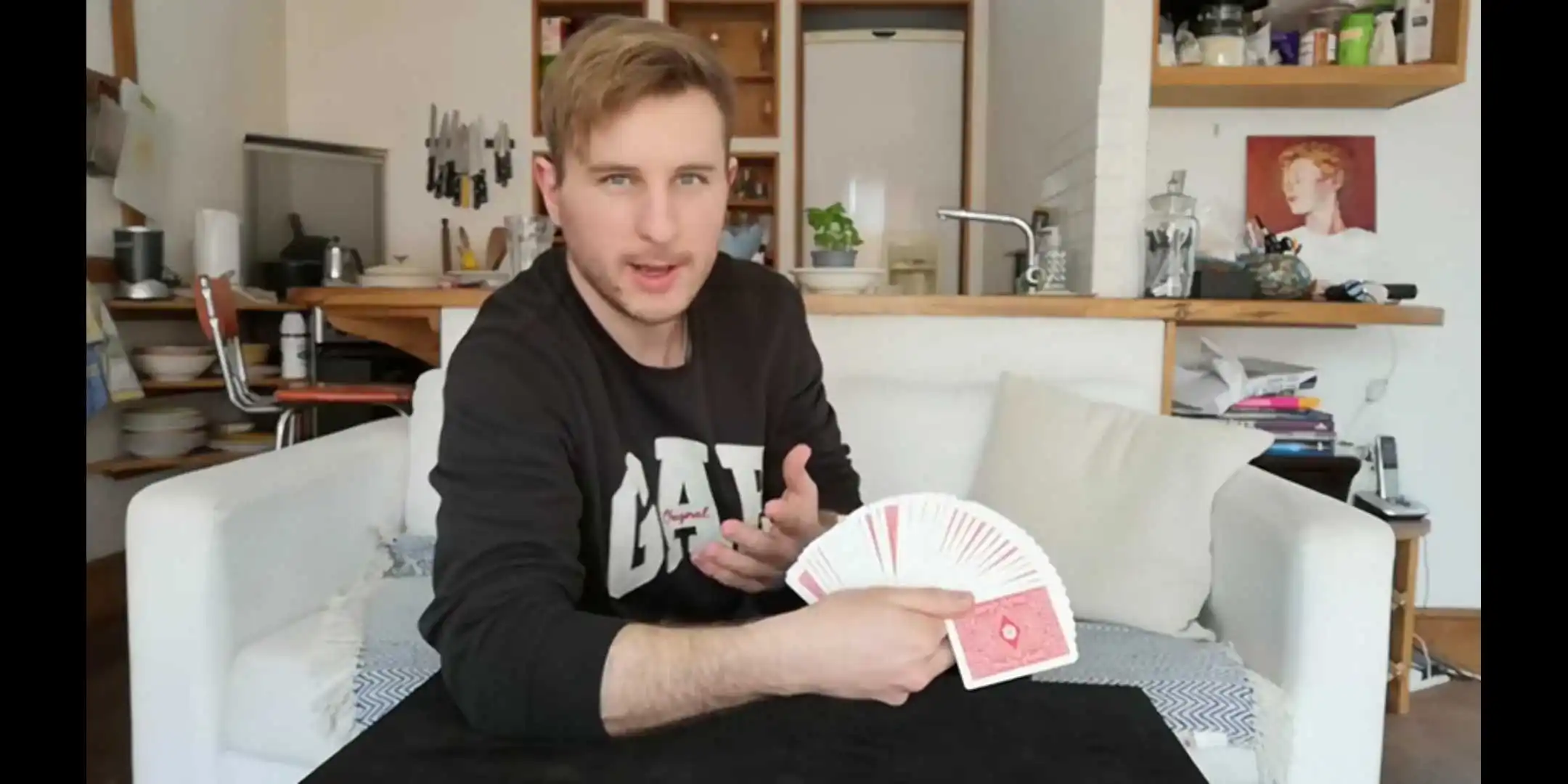 

2019 Fan Production by Ollie Mealing Magic Instructions Magic trick