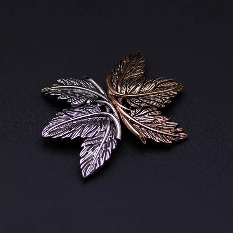 2 Pcs Retro Leaf Flower Shoe Clip Removable Shoe Buckle Bridal Shoes Decoration Accessories