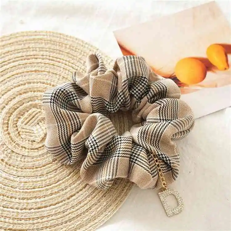 Новая Весенняя коллекция 2020 года. Популярная женская клетчатая цепочка в форме