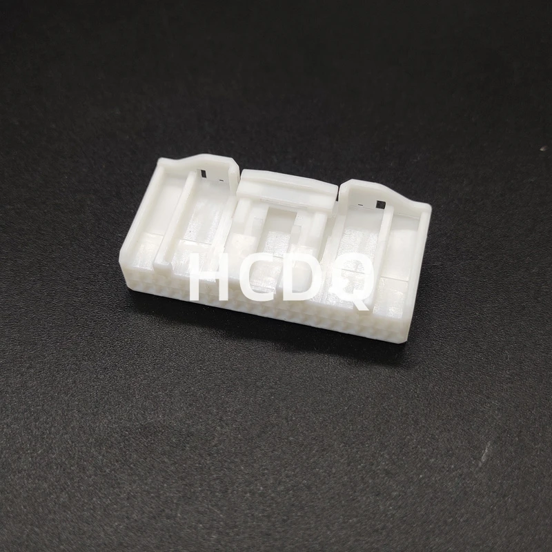 

The original 90980-12557 40PIN Femaleautomobile connector plug shell and connector are supplied from stock