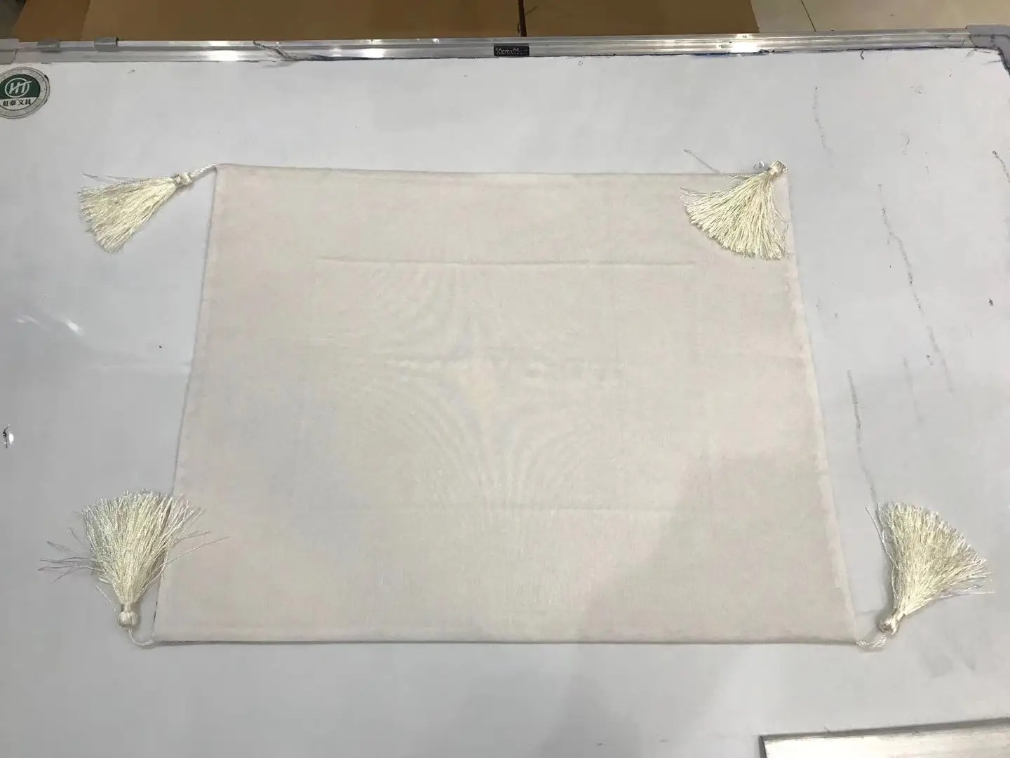 Бежевые льняные Чехлы для хлеба с вышитым логотипом цвета слоновой кости