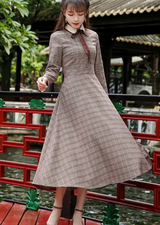 Женское длинное платье с бантом клетчатое отложным воротником в стиле Питер Пэн