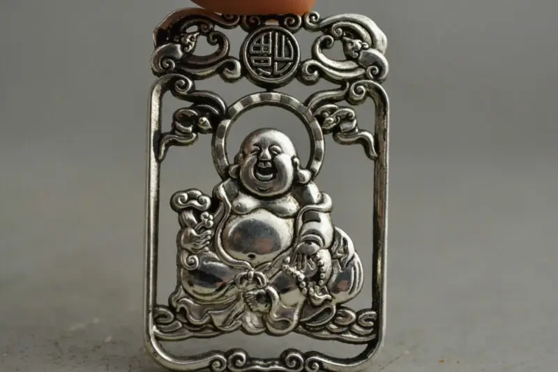 

CHINA COLLECTIBLE HANDWORK OLD TIBETAN SILVER CARVING MAITREYA BUDDHA PENDANT