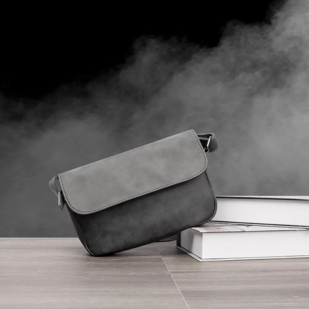 

2021 autumn and winter new Japanese style chest bag new men's small shoulder bag pu bag wallet handbag