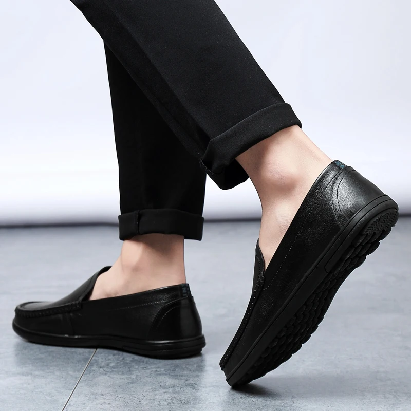 Мокасины мужские из натуральной кожи мягкие туфли-оксфорды без застежки