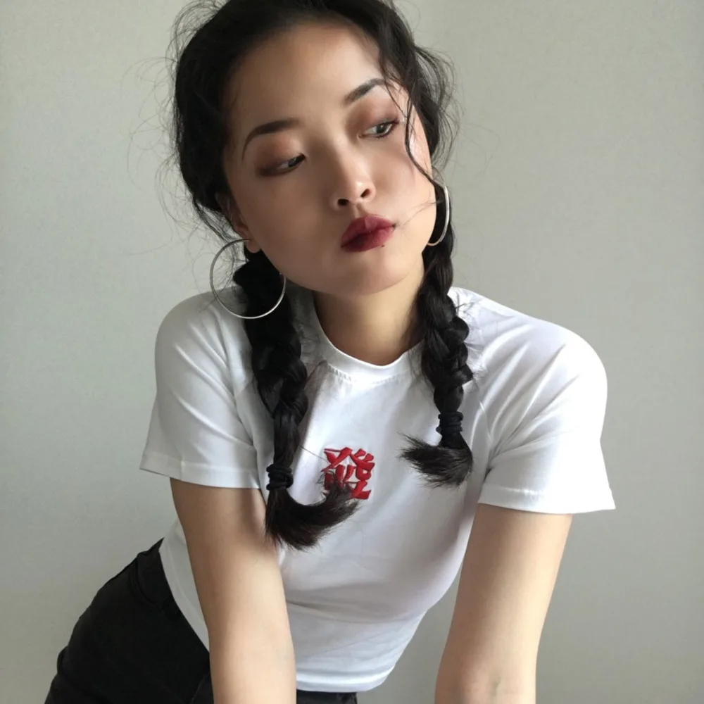 Новая летняя женская футболка с коротким рукавом китайской вышивкой тонкие
