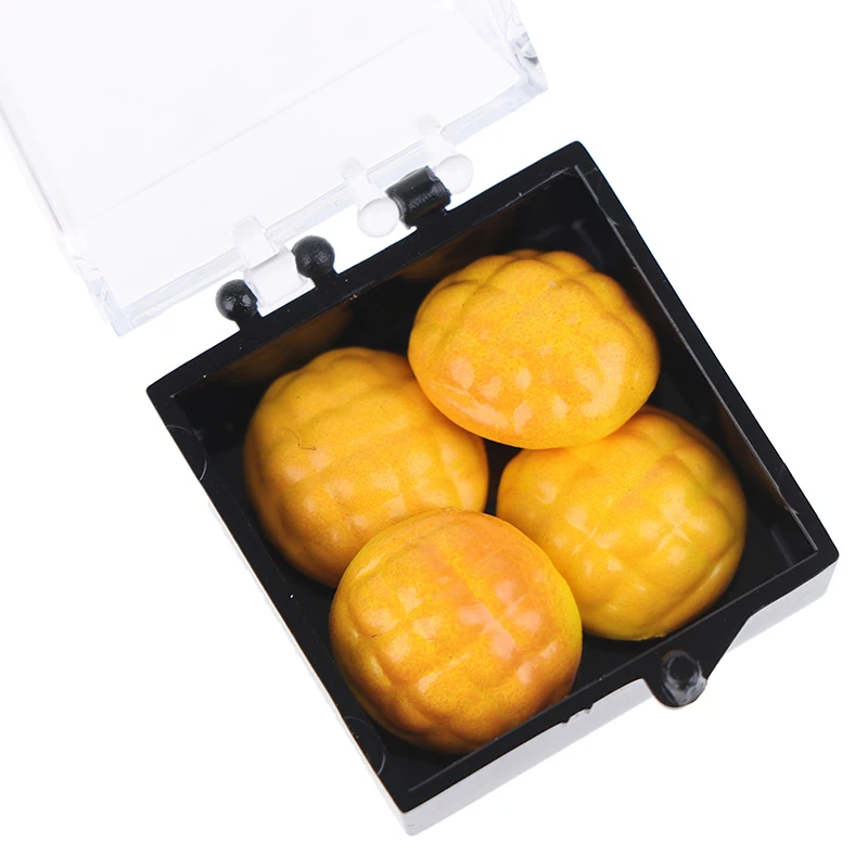

Dollhouse Miniature Pineapple Croissant Simulation Bread Food Accessory