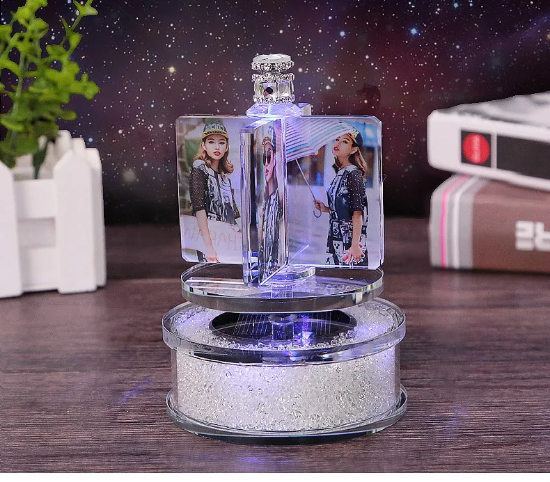 Customized Rotating Windmill Photo Frame Exquisite Crystal Wedding Glowing Frame for Diamond Painting Picture Car Decor Gift New