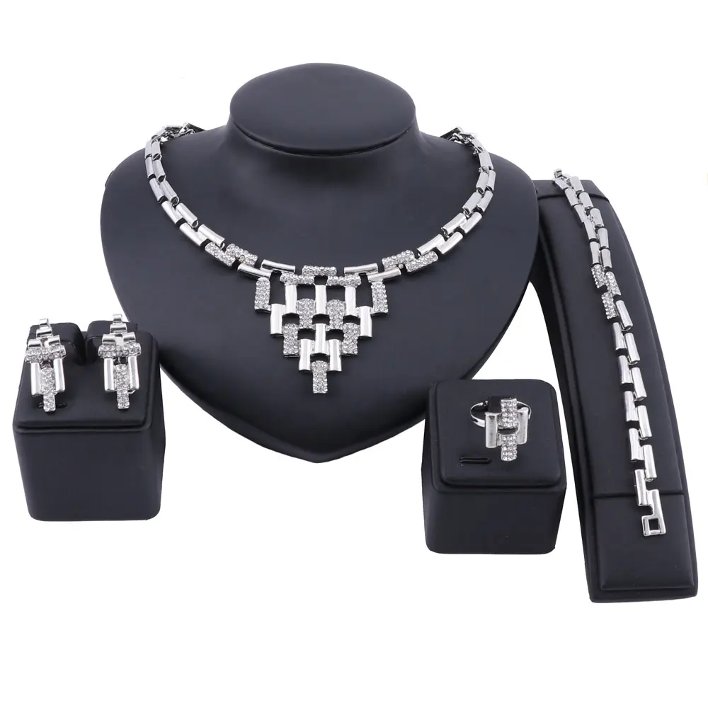 Комплект из колье серёг кольца и браслета | Украшения аксессуары