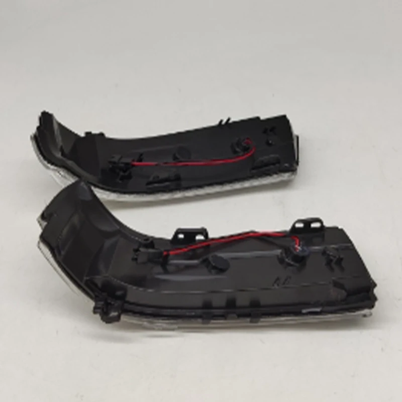 

Car Rearview Mirror Turn Signal for Mitsubishi Pajero V73 V77 V93 V97 2007-2015