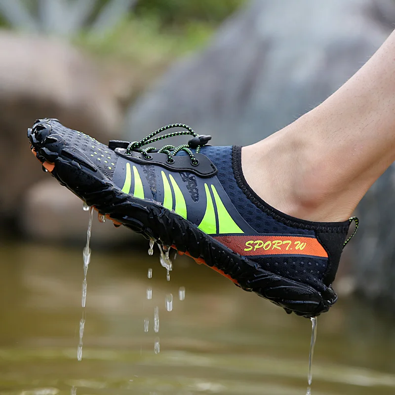 

Unisex Sneakers Men Water shoes Women Upstream Wading Slippers Swimming Aqua Shoes Breathable Light Seaside Beach Shoes 2021 New