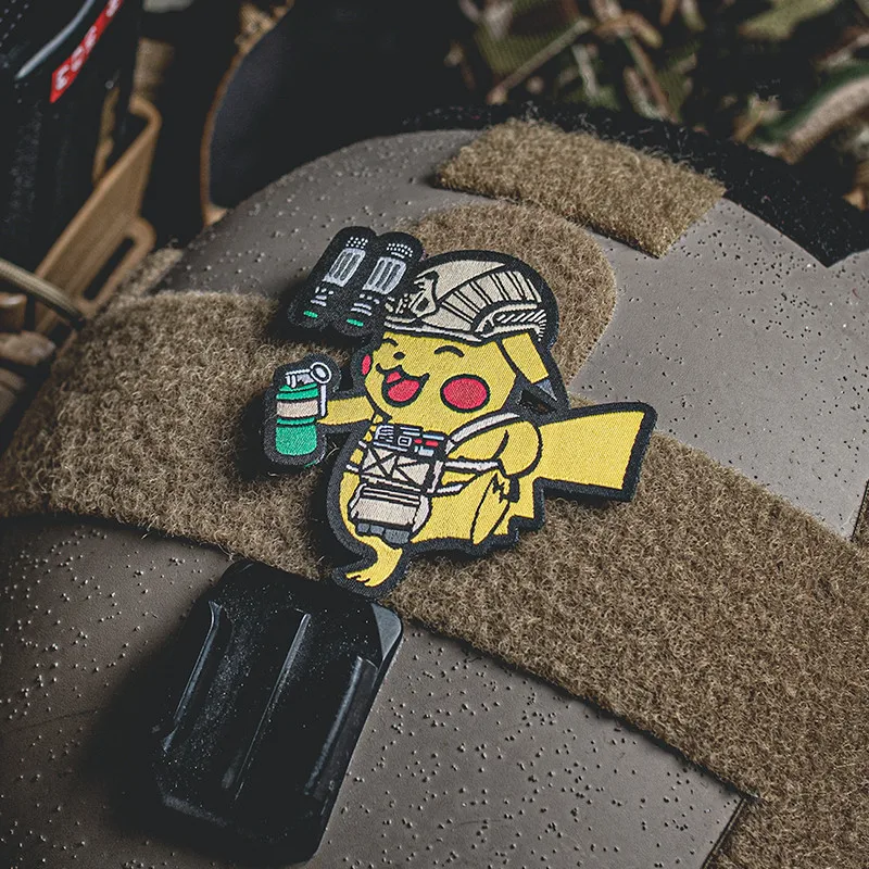 

cute Cartoon Image Embroidery Patch Night Vision Tactica Helmet Military Velcro Patch Outdoor Clothing DIY Appliqued Badge