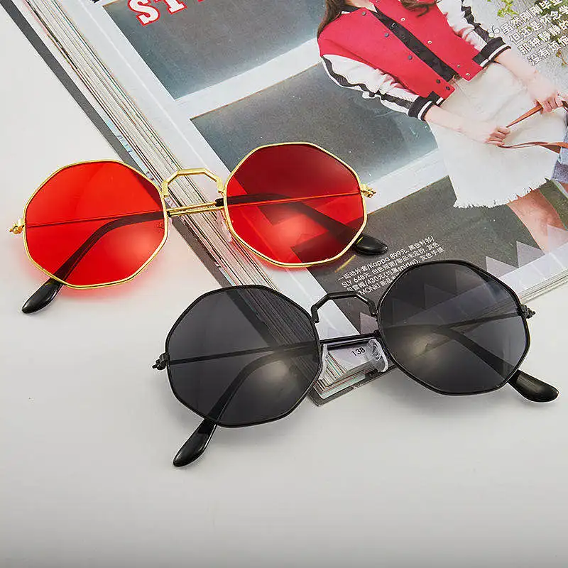 

Sunglasses 2020 Vintage Rectangle Metal Frame Glasses Women Red Lens Fashion Glasses Luxury Designer for Driving American Style