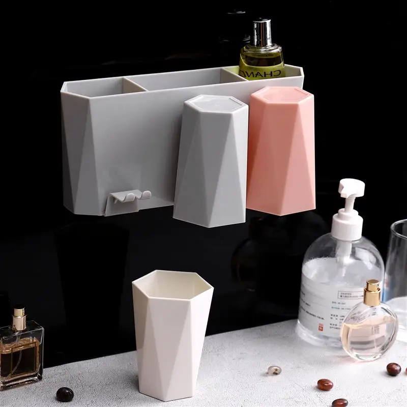 

OUNONA 1 Set Wall Mount Gargle Cup Mug and Toothpaste Holder Toothbrush Rack Plastic Organizer for Bathroom