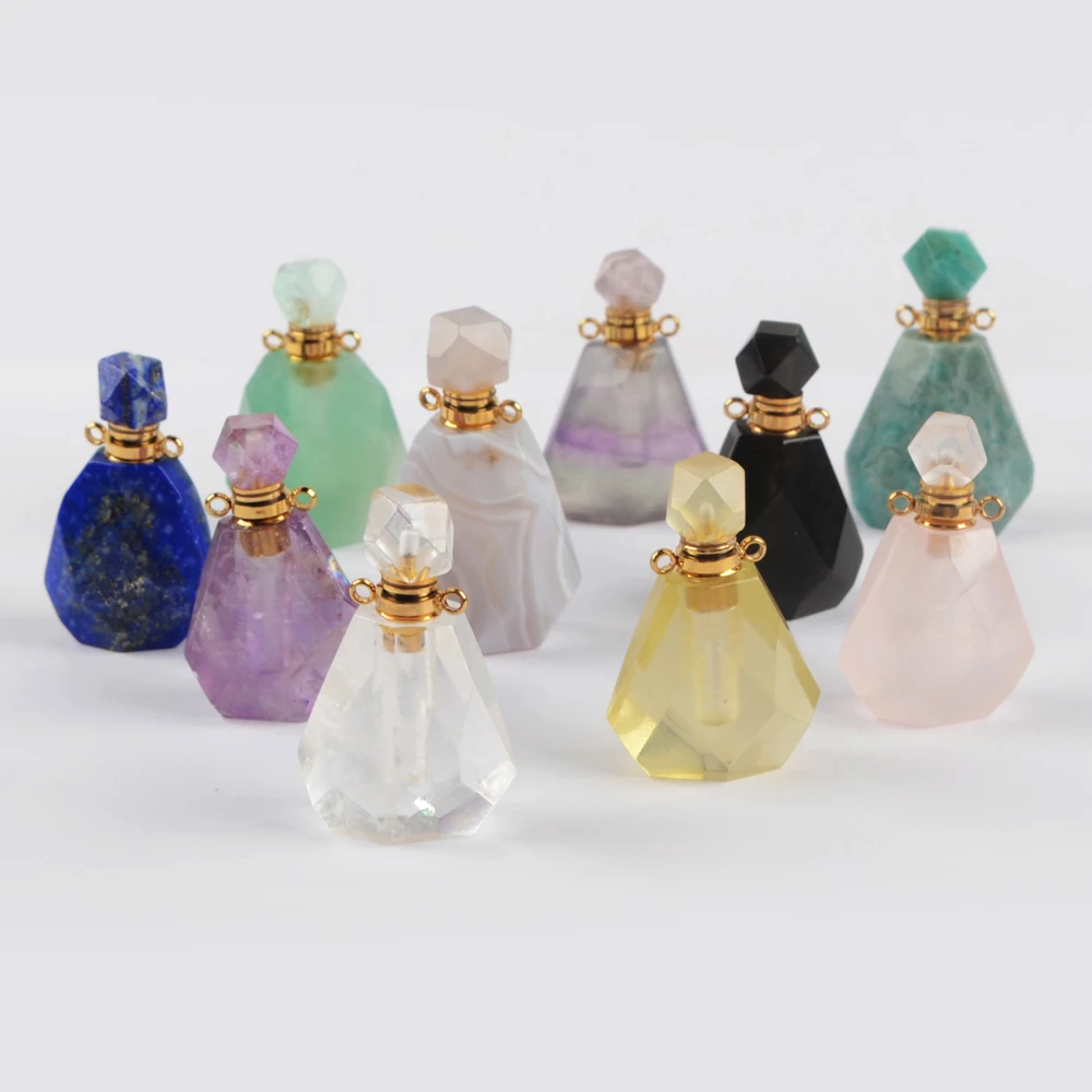 Подвеска в виде бутылочки парфюма из натурального камня с распылителем эфирного