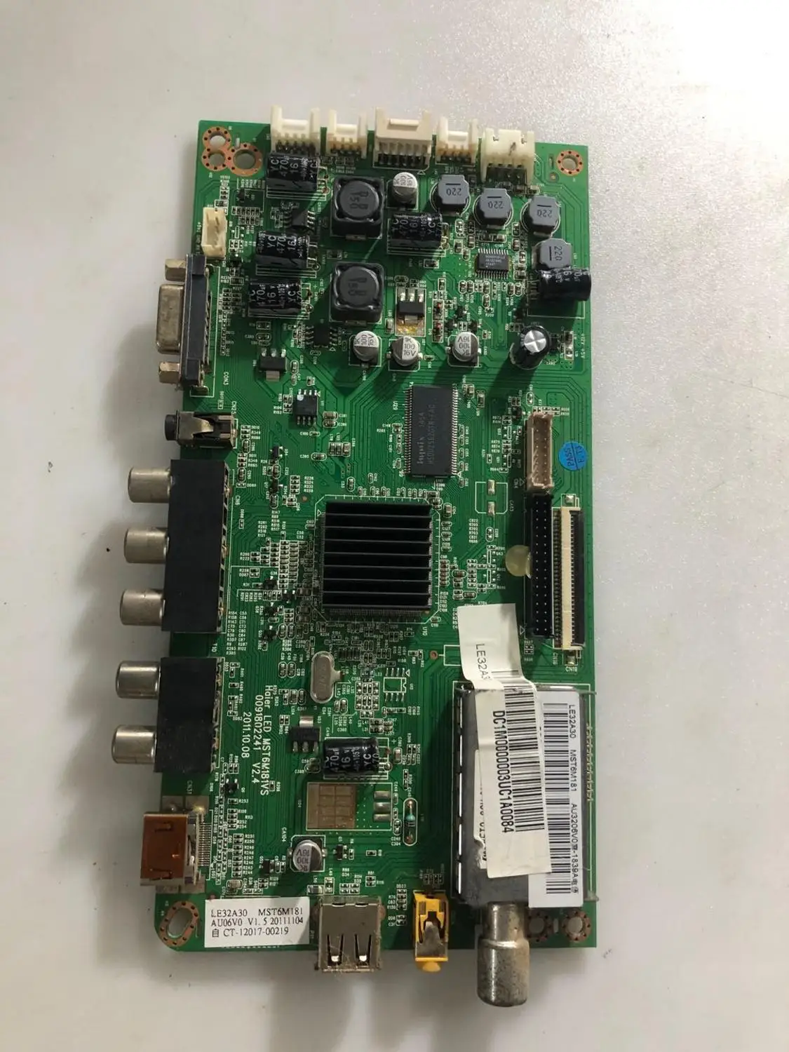 

Logical circuit board motherboard LE37A30 LED 32A70 motherboard MST6M181VS 0091802241 V2.4 screen H320EHC-BB2 H370EHC-BA00
