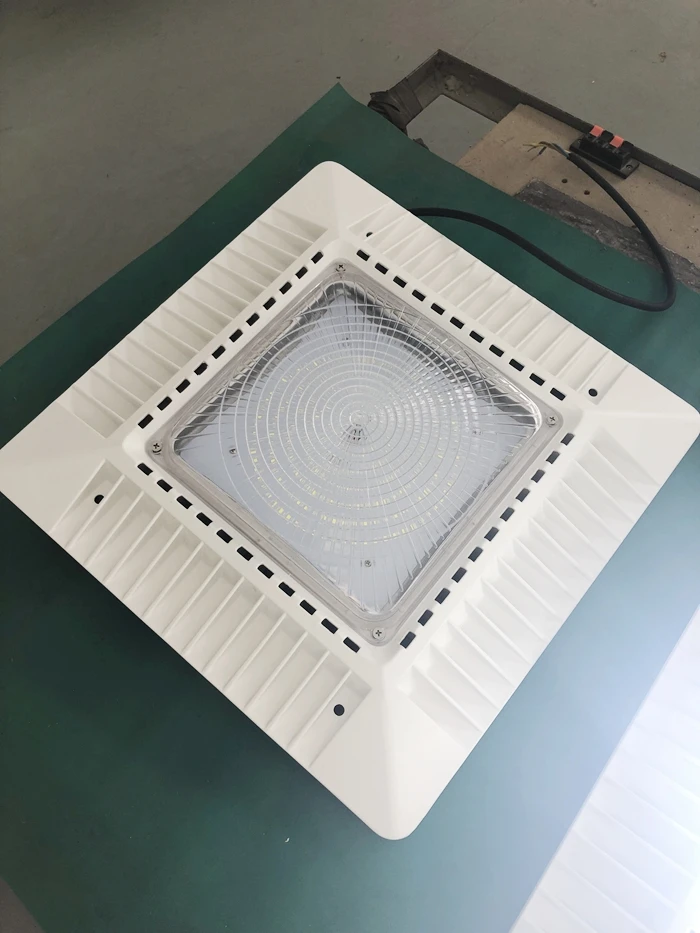 

High Lumen 100w 150w 200w 240w 300w 50w LED Garage Canopy Light for Petrol Station Gas Station Lighting