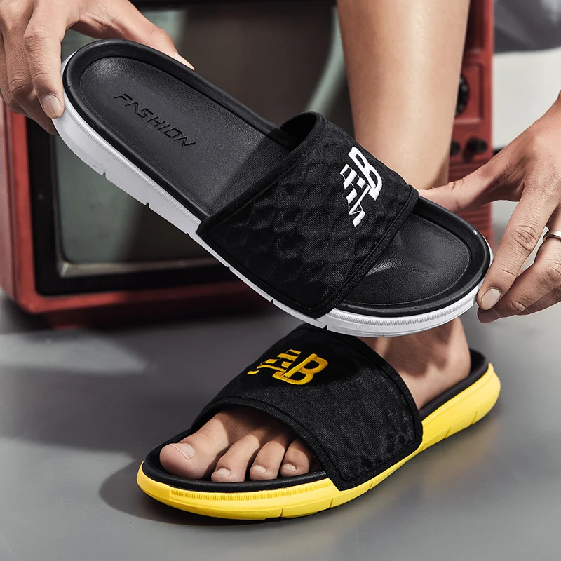 

CYYTL Leather Letter Printed Men Slippers Outdoor Non Slip Street Sandals Casual Summer Soft Sole Flip Flops Sandales Homme